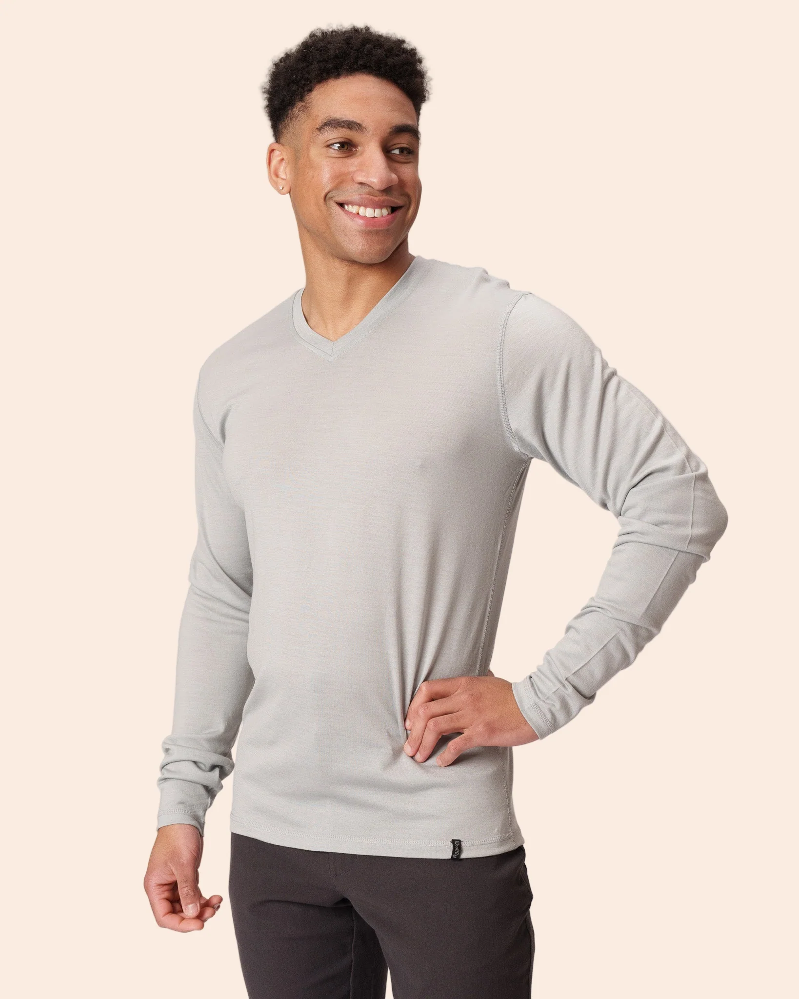 Everyday Long Sleeve V - Image 9