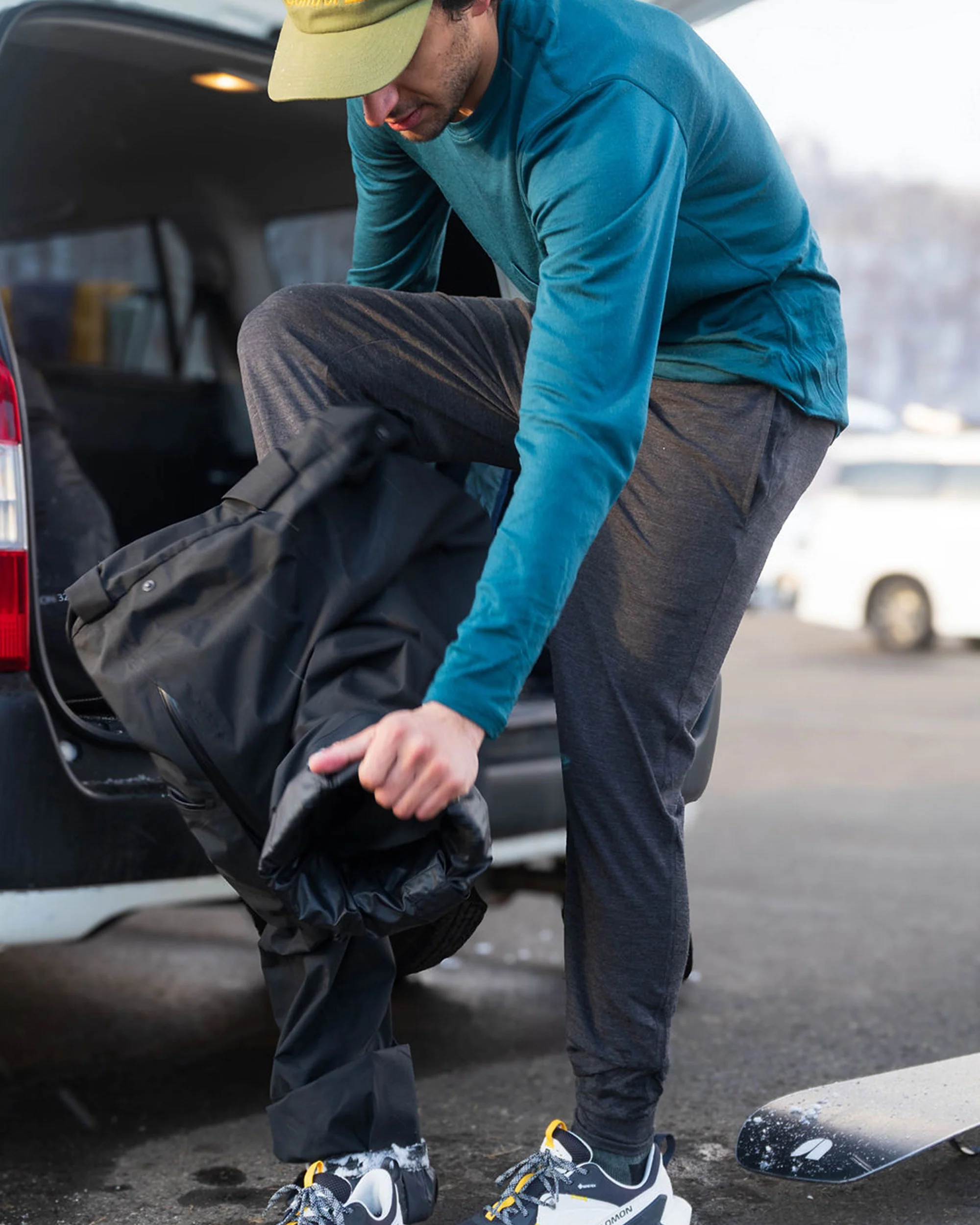 Long Sleeve Pocket Crew - Image 15