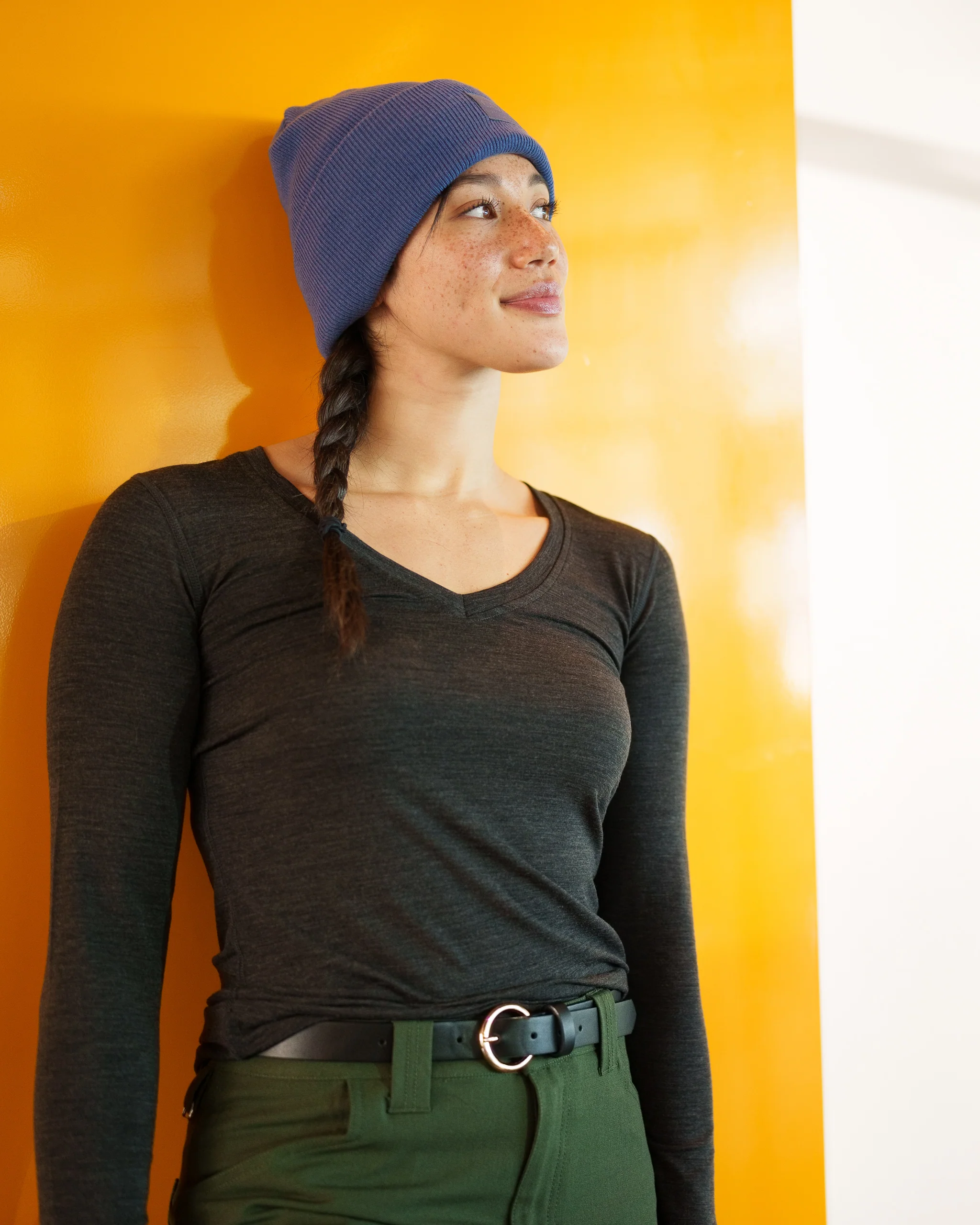 V Neck Long Sleeve - Image 12